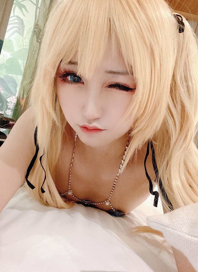 Kuuko W – NO.05 Marie Rose Fortune Bikini Selfie Set[33P]