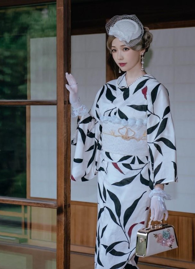 ElyEE子 – NO.90 [2020 Ely Collection] Digital photo set 10套-5 Retro Kimono [38P-125MB] [38P]